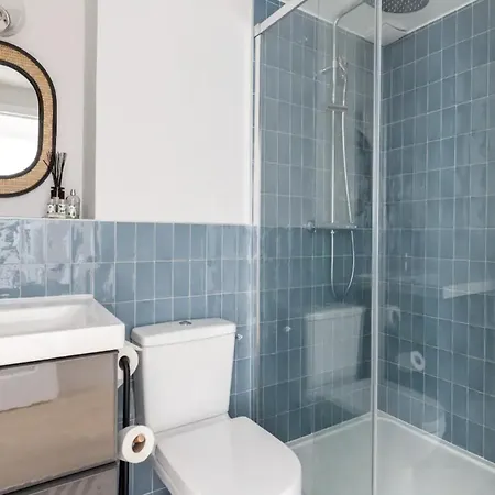Apartment Enchanting Parisian